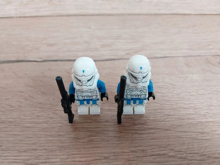 Figurines type lego 2 stormtroopers spécial force commander star wars - photo numéro 4