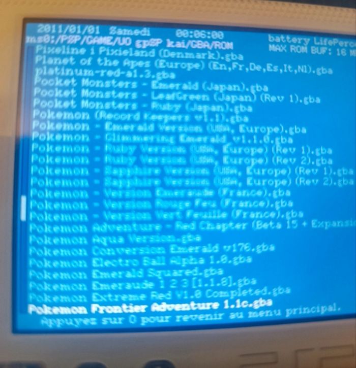 Carte mémoire pour PSP avec 4000 jeux préinstallé - photo numéro 9