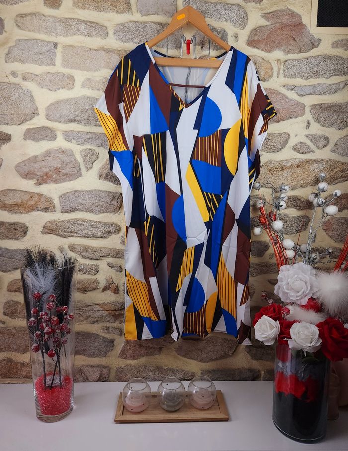 Robe manches chauve souris multicolore Femme taille 52 marque Boohoo 💎