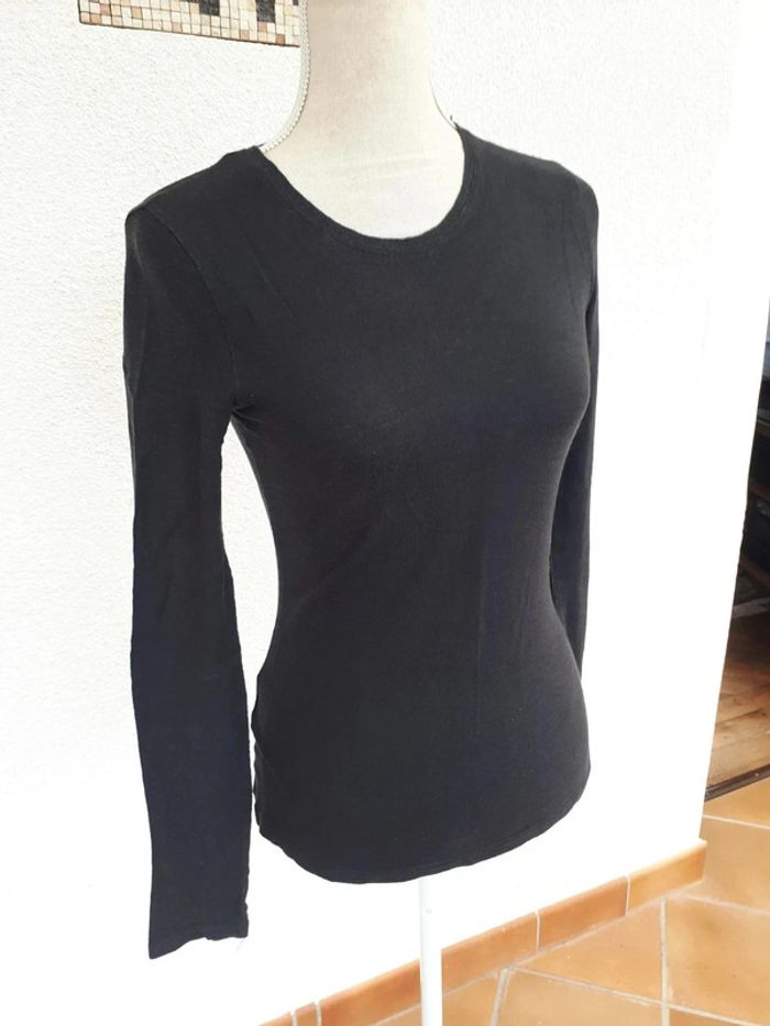 20 € T-shirt manches longues noir Hel's vintage - photo numéro 2