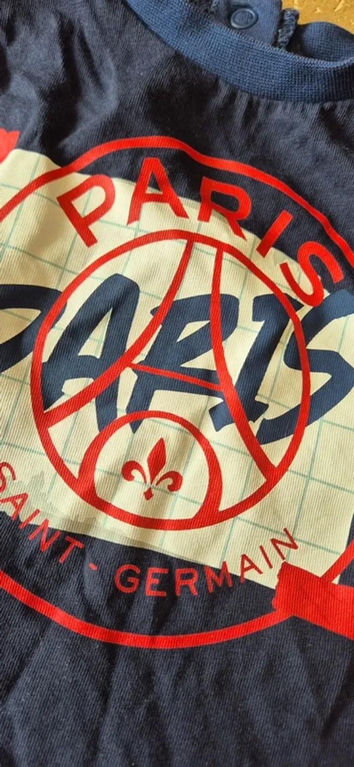 T shirt et short Paris saint Germain - photo numéro 3