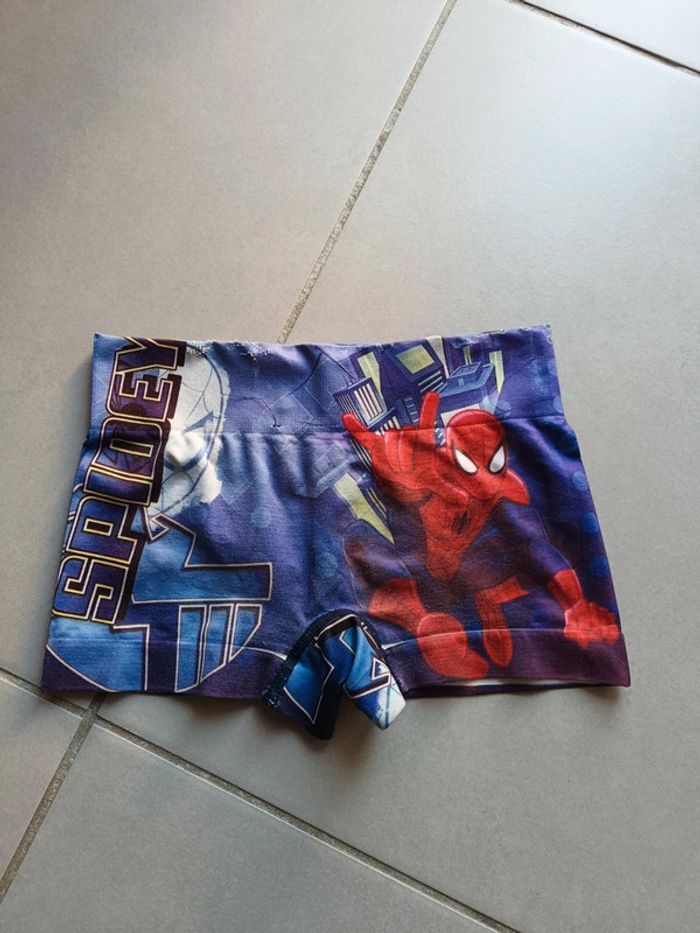 Boxer taille 4/6 ans