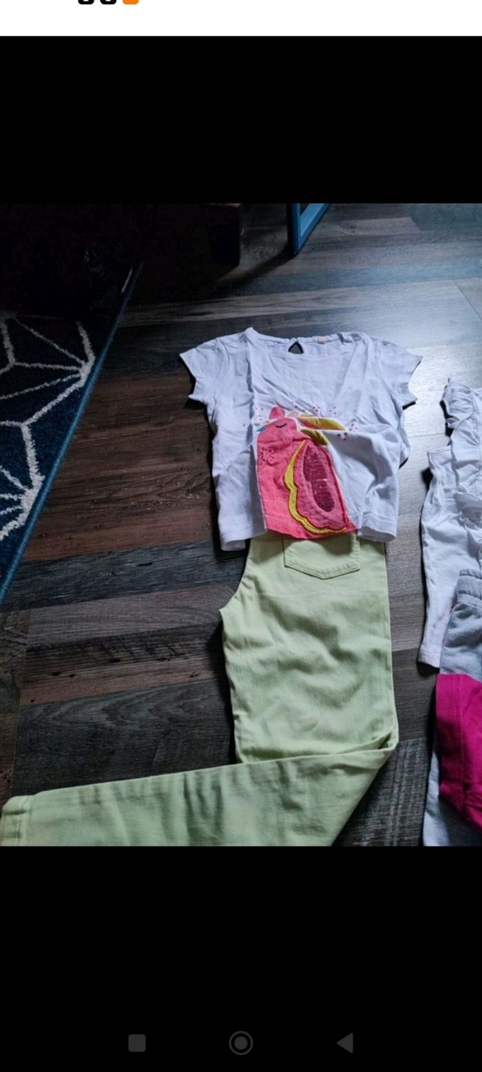 Lot vêtements fille 8 ans - photo numéro 3
