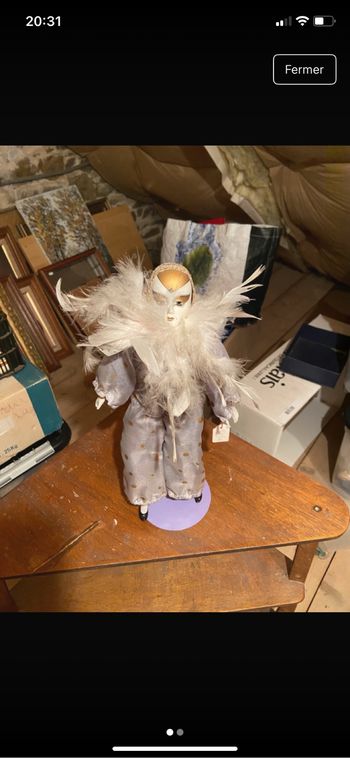 Arlequin en porcelaine