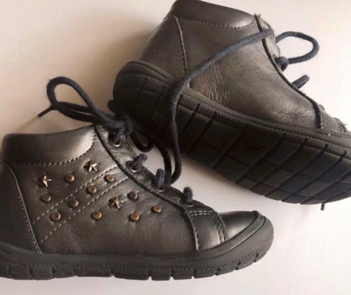 Chaussures montantes