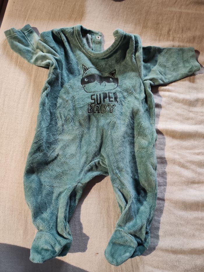 Dors bébé - photo numéro 3