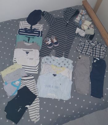 Lot vêtements bébé