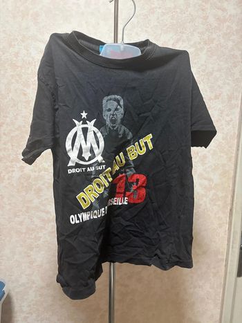 T shirt taille 8ans marque OM