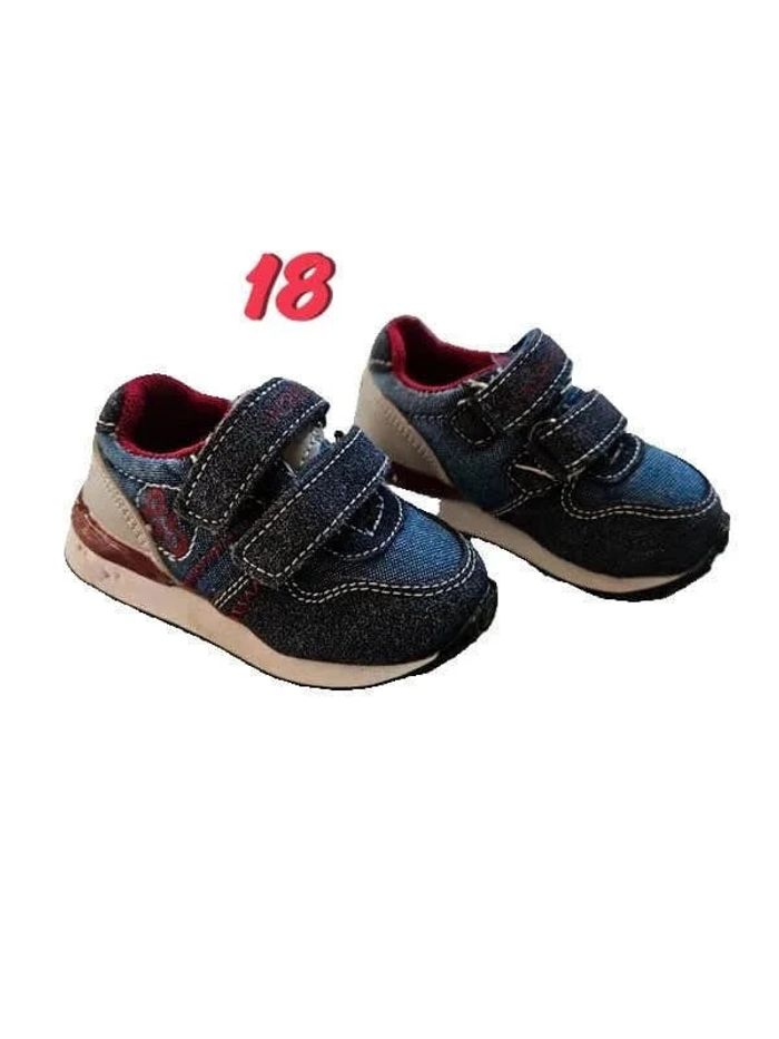 👣 basket rouge et bleu bébé, 18👣