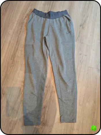 Jogging Nike taille S