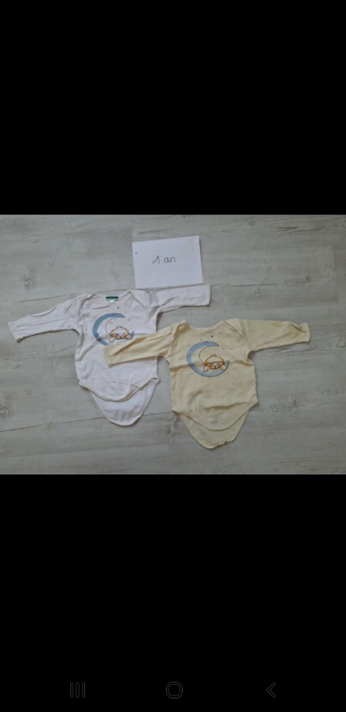 Lot bodies mixtes 12mois