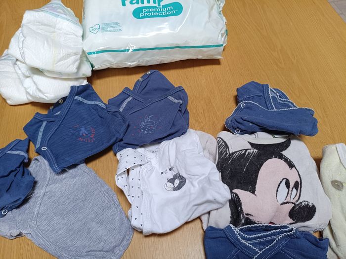 Lot vêtements naissance - photo numéro 3