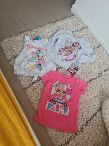 Lot fille mi saison ete 5 ans neuf