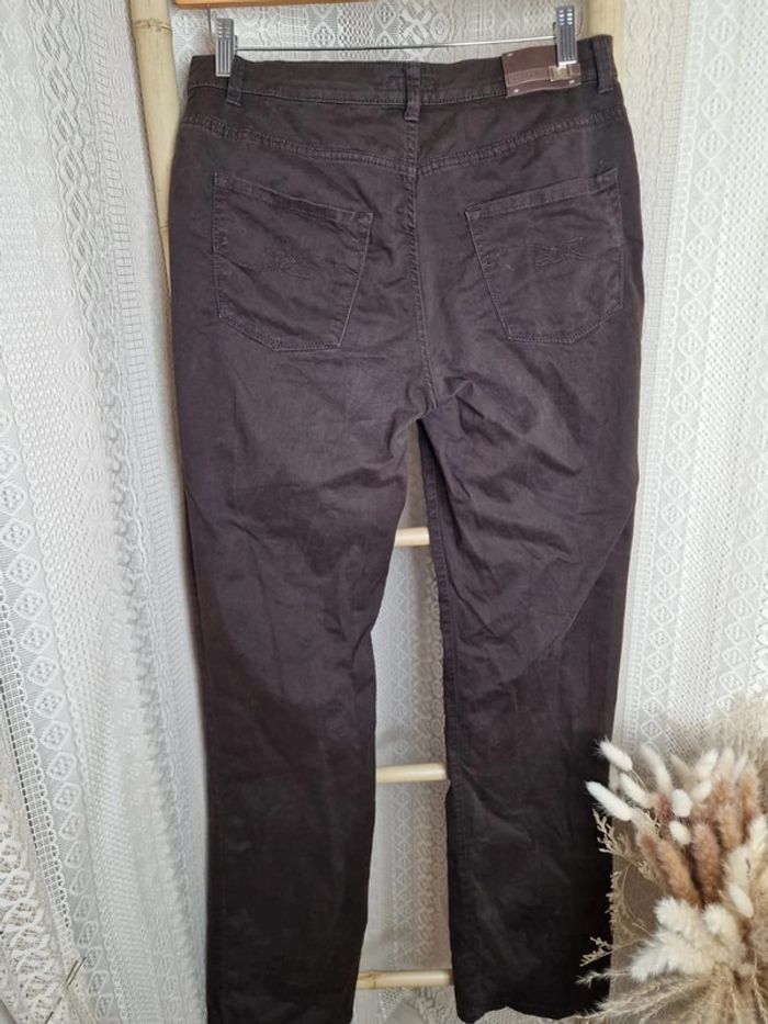 SOLDÉ - Jean régular marron Trussardi taille 42 - photo numéro 4