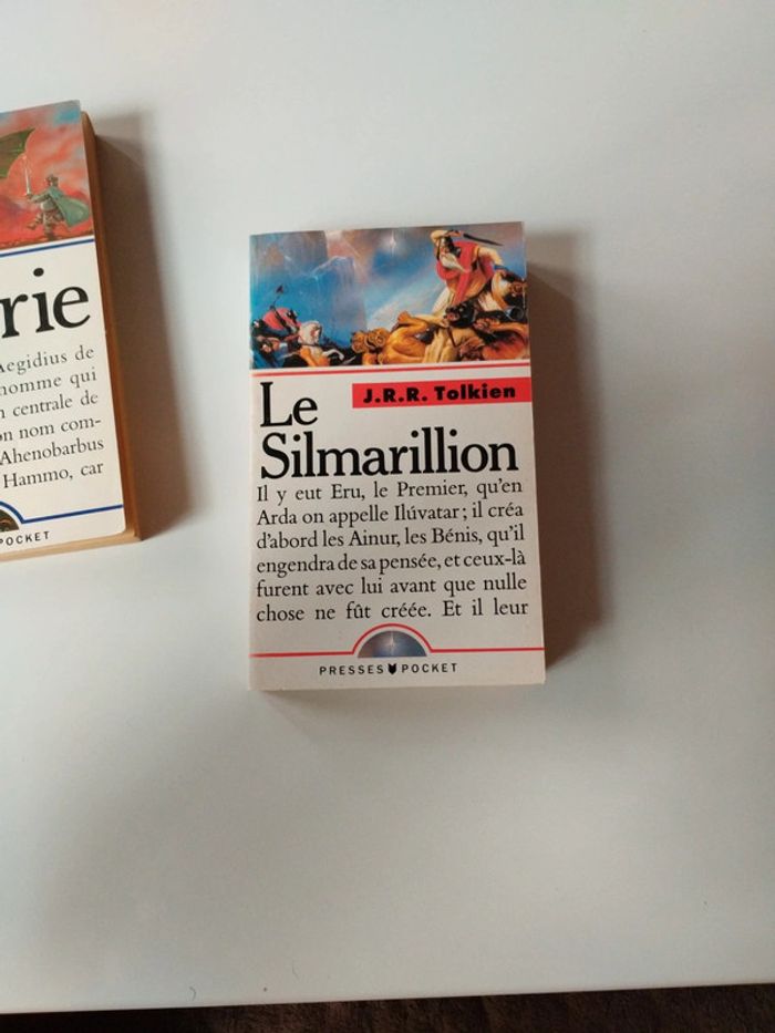 Lot de livres J.R.R Tolkien - photo numéro 2