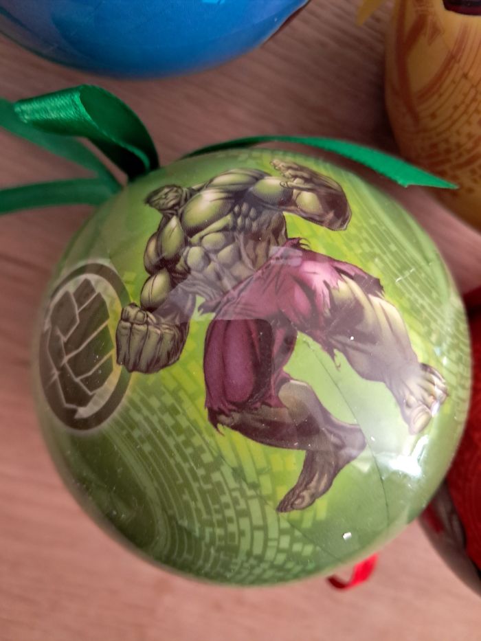 Lot de 4 boules de Noël Marvel - photo numéro 2