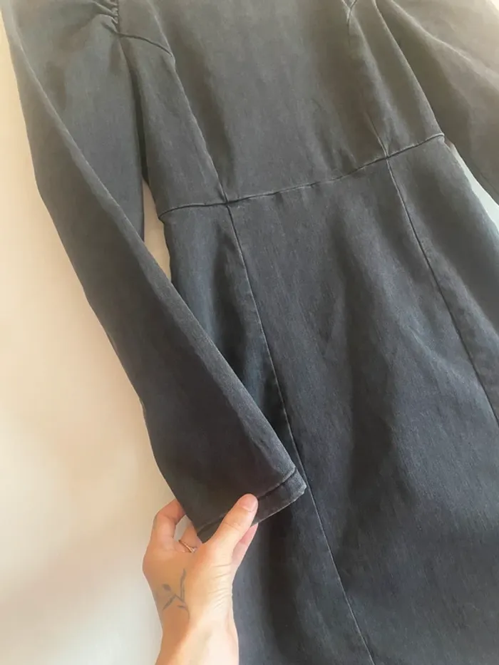 Robe en jean noire grise à fermeture - photo numéro 3