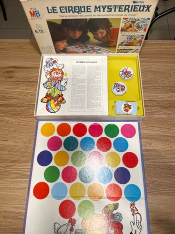 Le cirque mystérieux 