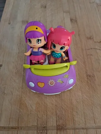 Lot de 2 Pinypon avec leur voiture