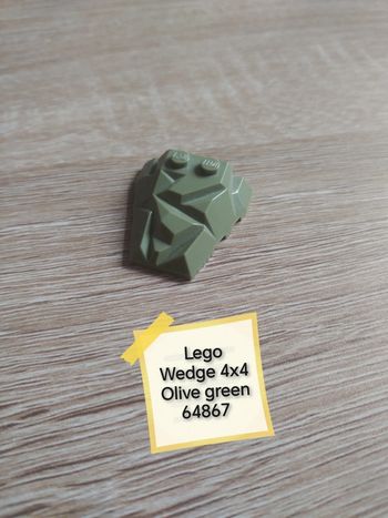 Lego wedge 4x4 olive green 64867
