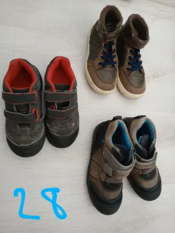 Chaussures garçon taille 28