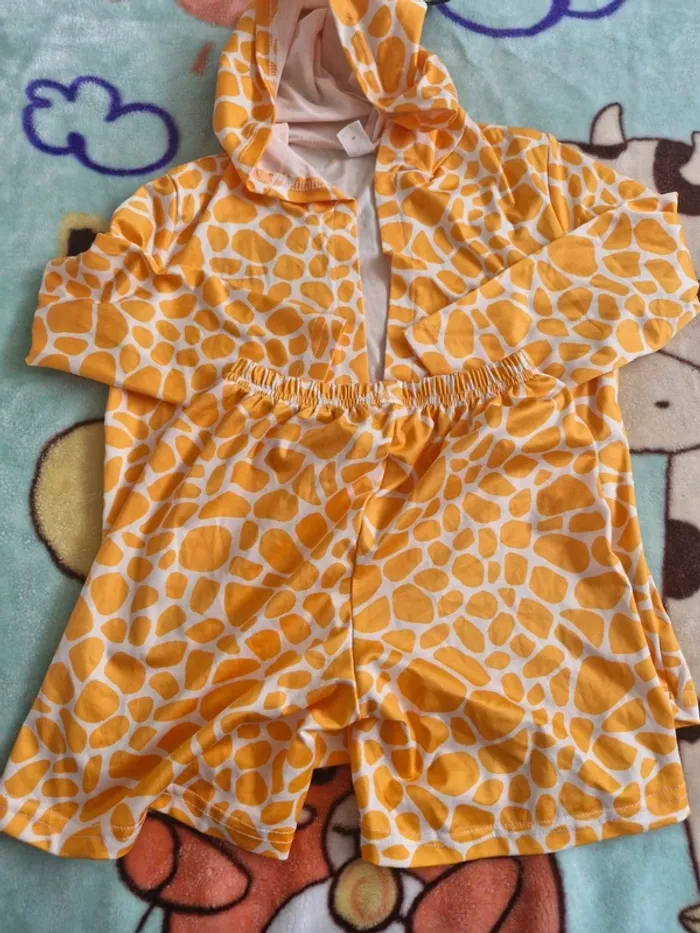 Ensemble de pyjama • girafe - photo numéro 2