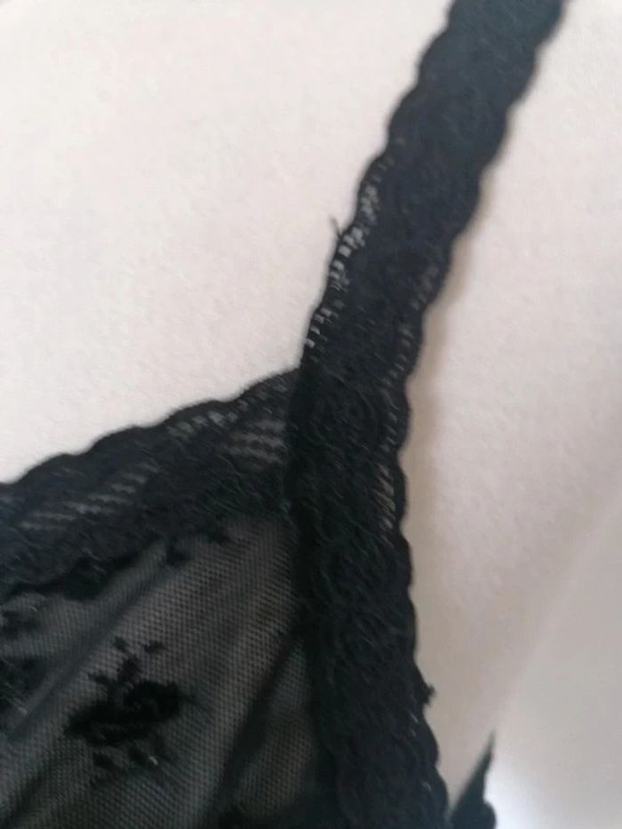 🖤 Soutien gorge résille Etam 🖤 - photo numéro 5