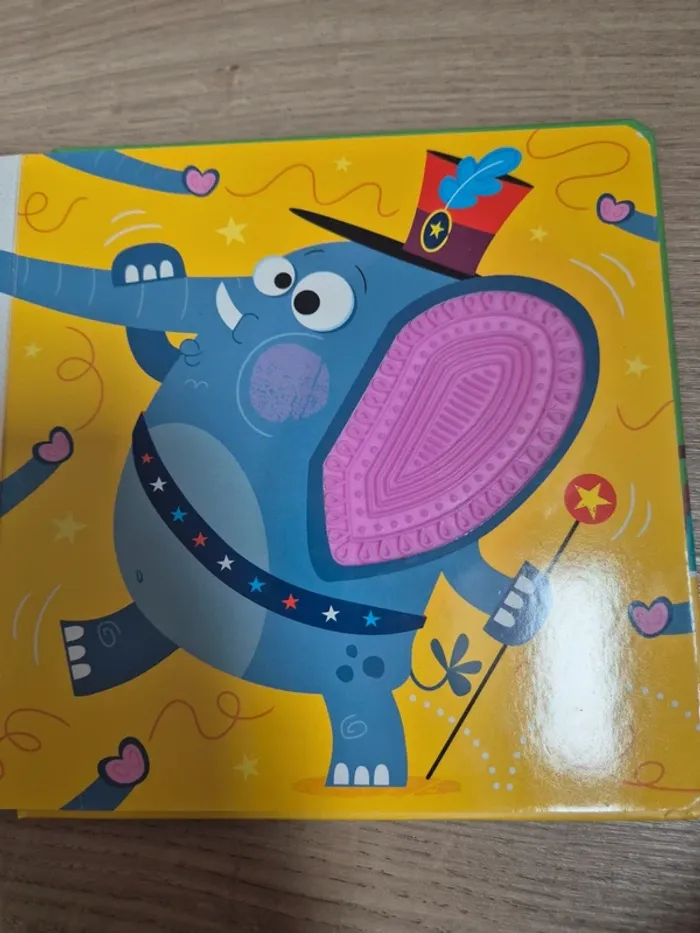 Livre à toucher Il ne faut pas - photo numéro 4