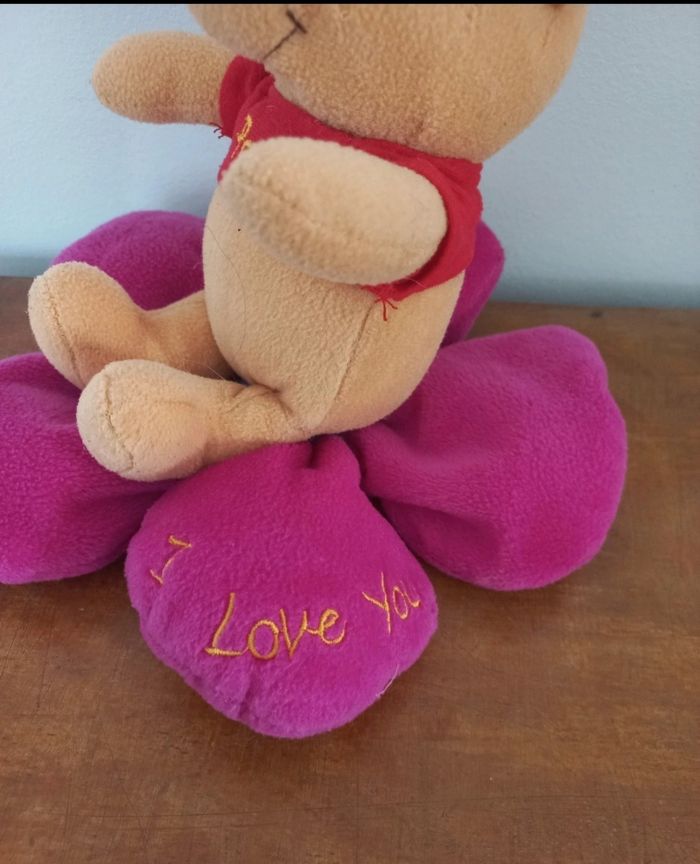 Peluche Winnie l'ourson "fleur"; I love you - photo numéro 3