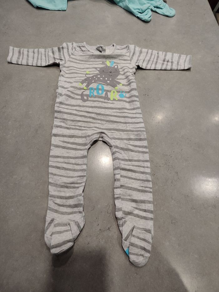 Lot de 4 pyjamas manches longues bébé garçon – Taille 12 mois - photo numéro 4