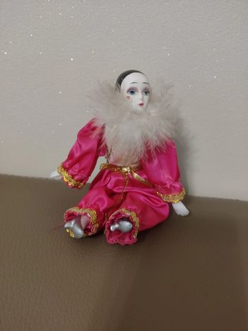 Poupée porcelaine Pierrot