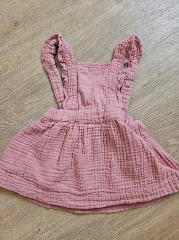 Robe bébé fille a bretelle