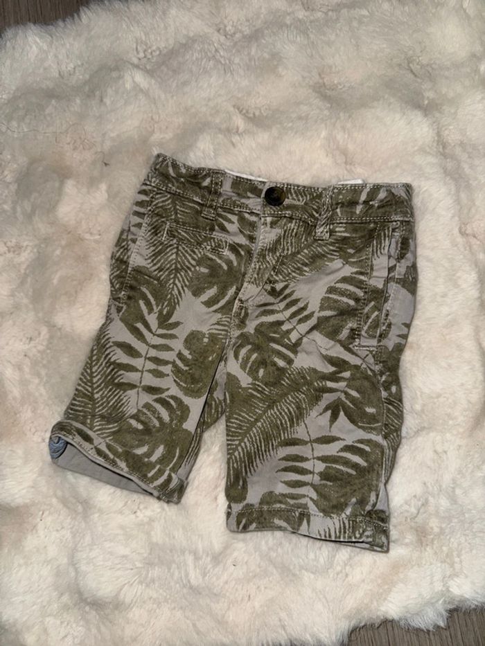 Shirt 2/3 ans très bon état - photo numéro 2