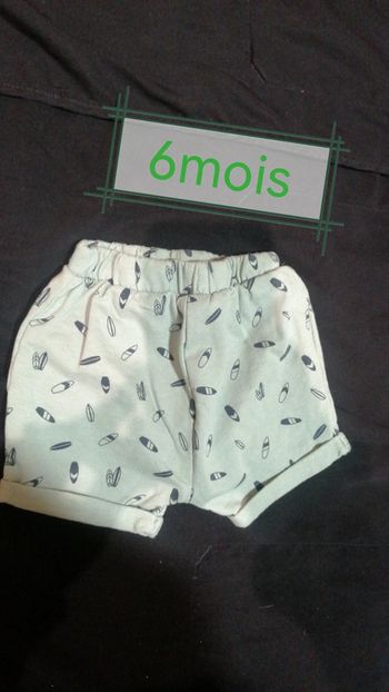 Short 6mois