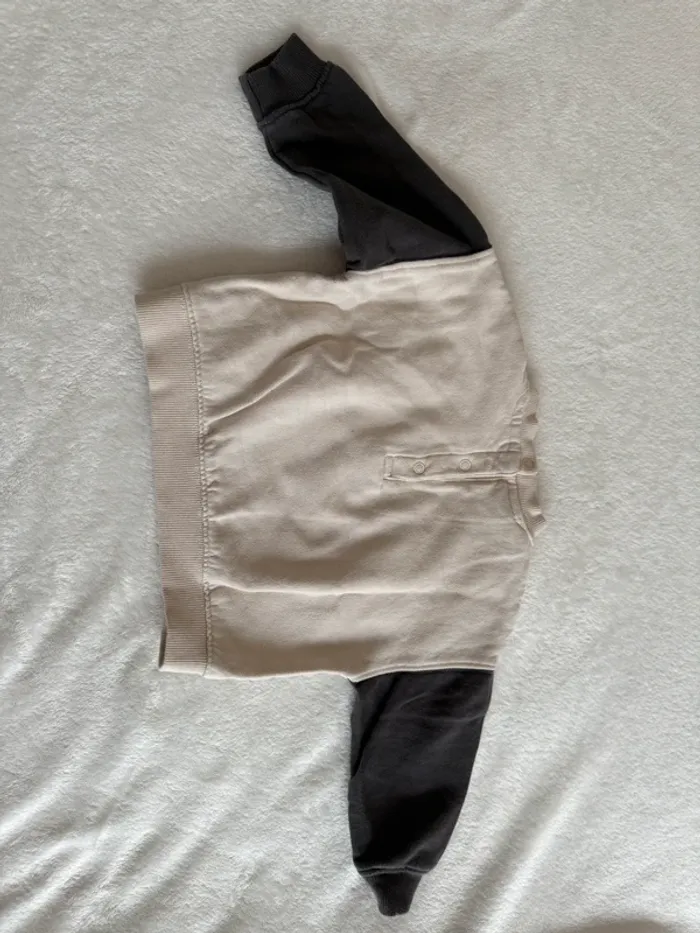 Pull Winnie, l’ourson, taille 18 mois - photo numéro 2
