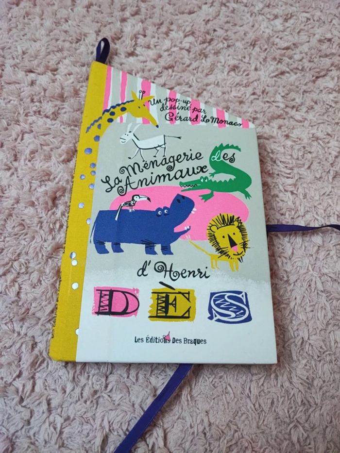 Livre pop UP henris des