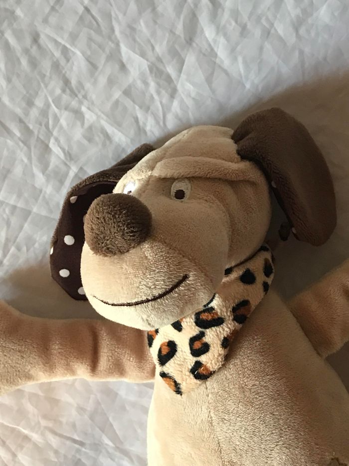 Petit Chiot Chien Longues Jambes Molles Bandana Peau Guépard Os Creux Peluche Petits Enfants Bébés - photo numéro 2