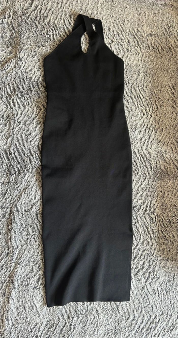 Robe avec fente