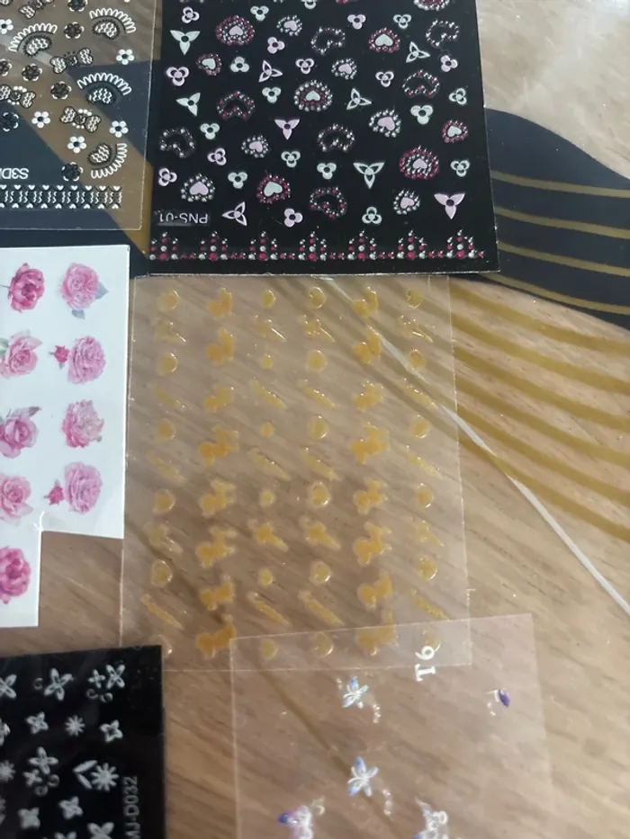 Lots stickers ongles - photo numéro 6