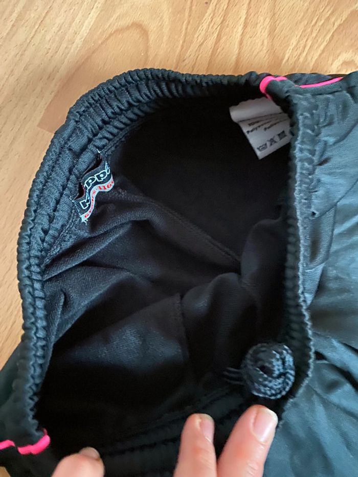 Beau pantalon jogging/survêtement noir Kappa T. 6 ans/116 cm fille neuf - photo numéro 6