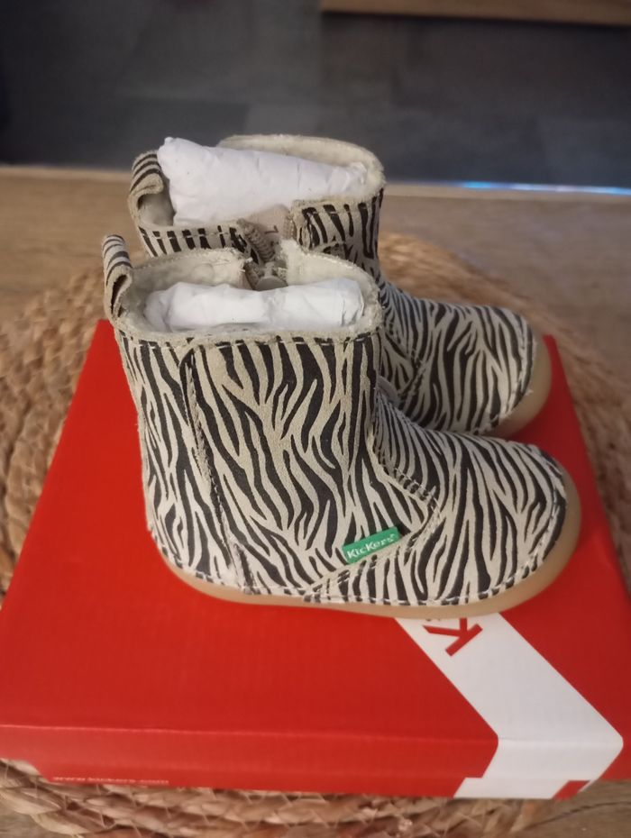 Kickers neuves pour fille en taille 19 - photo numéro 3