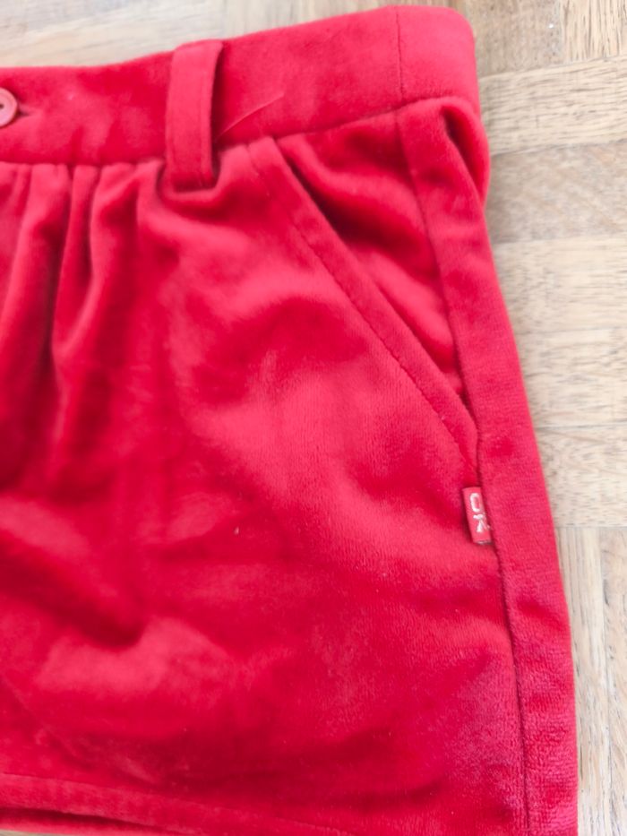 Short 4 ans hiver fille velours rouge Okaïdi taille réglable par boutons avec poches et passants - photo numéro 2