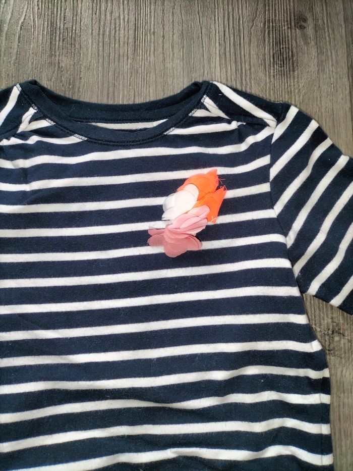 Tee-shirt - photo numéro 2