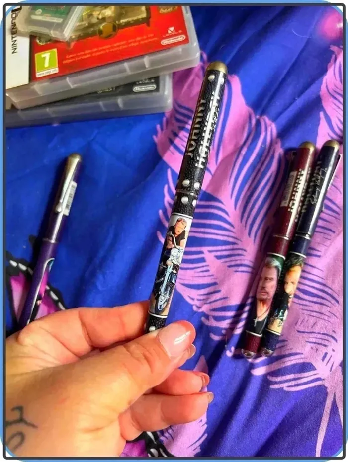 Lot 4 stylos de collection johnny Hallyday - photo numéro 3