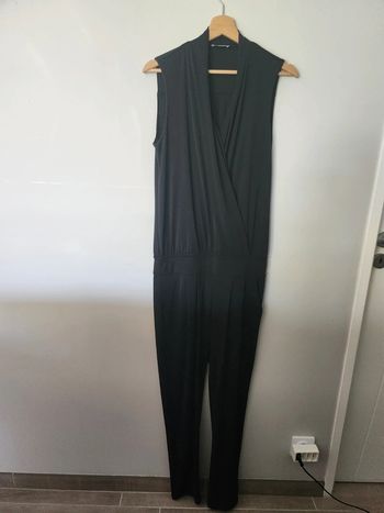 Combi pantalon noire taille 38 en excellent état renatto bene paris