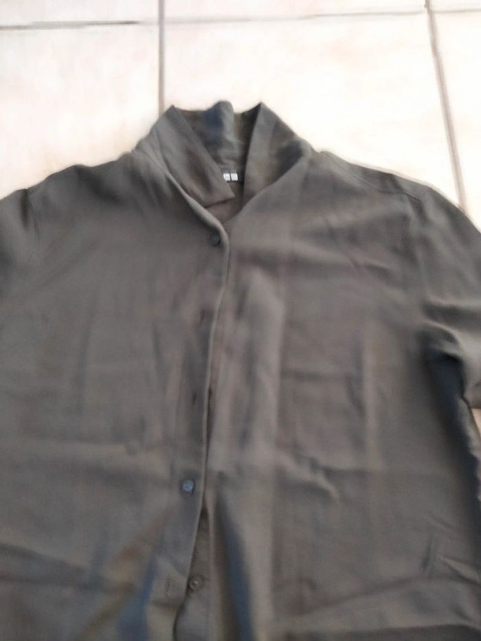 Chemise manches longues vert kaki - photo numéro 2