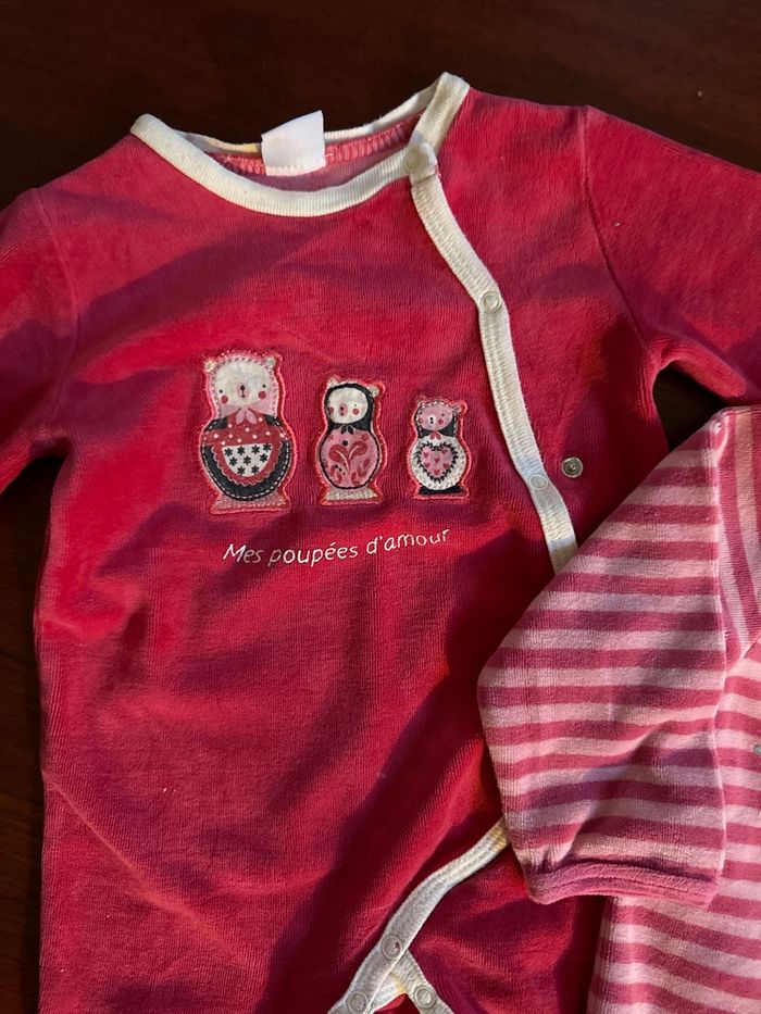 Lot de 2 pyjama 9mois en velours. - photo numéro 2