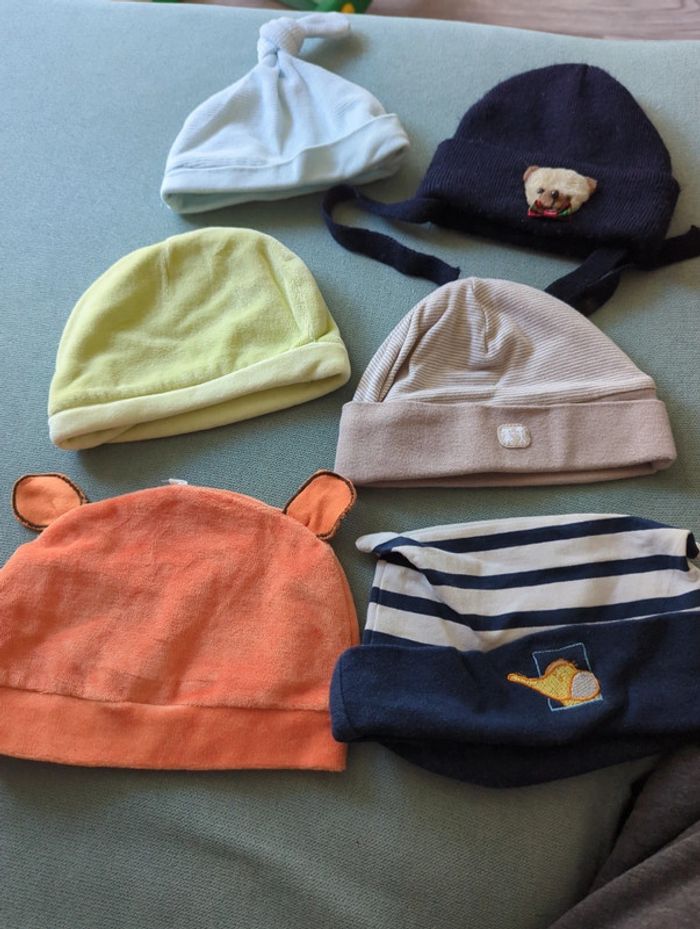 Lot de bonnet
