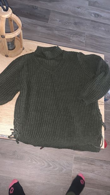 Pull kaki