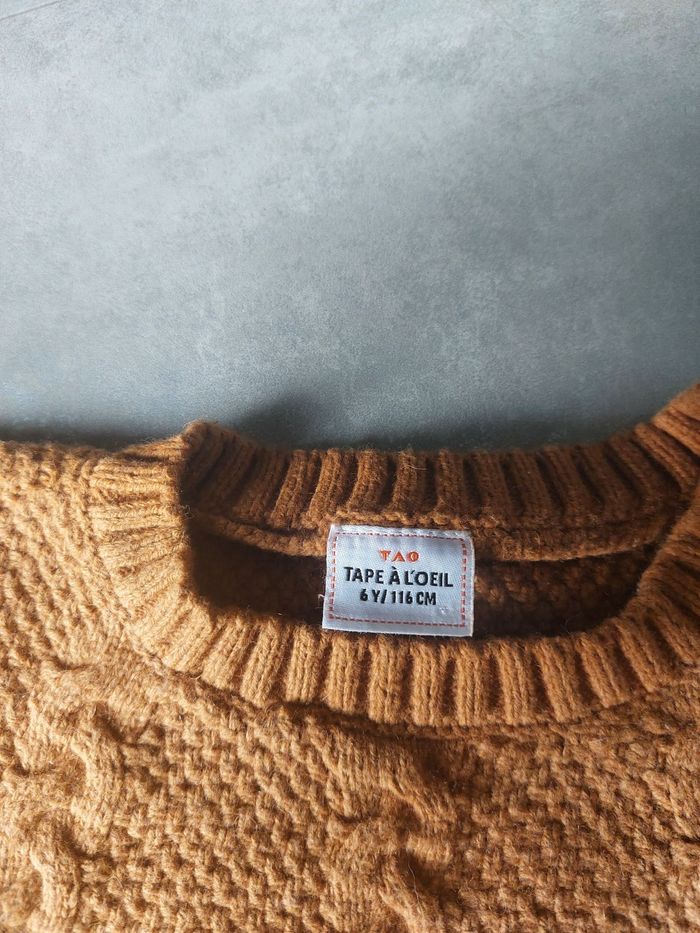 Pull tape à l'œil - photo numéro 3